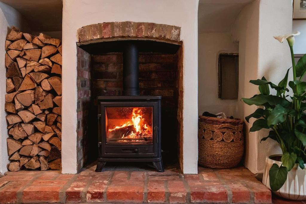 Straw Plaiters Holiday home