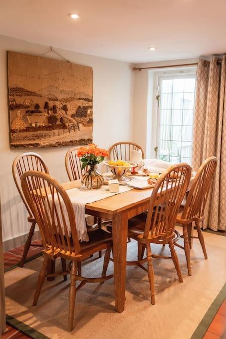 Straw Plaiters Holiday home *